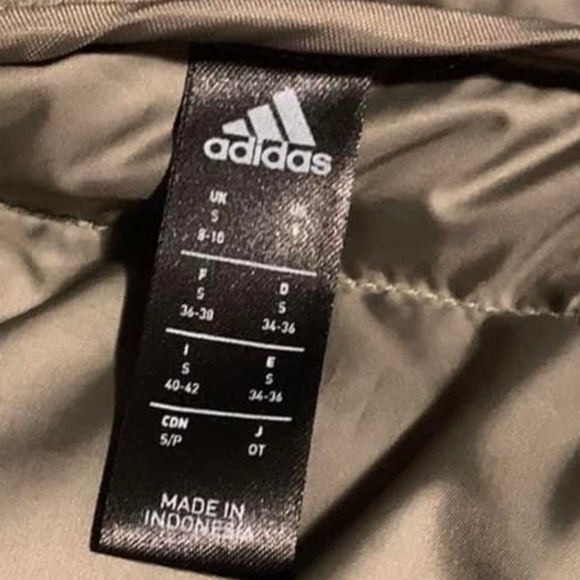 Adidas Essentials Light Down Hooded Parka - Picture 15 of 15